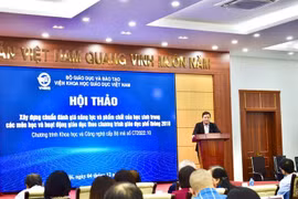 Chuẩn đánh giá năng lực phẩm chất học sinh nên đi theo hướng nào?