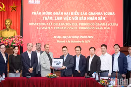 Báo Nhân Dân và Báo Granma phối hợp tổ chức tọa đàm về chuyển đổi số báo chí