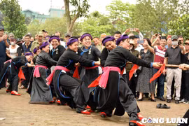 Nghi lễ kéo co độc đáo của người Tày (Bắc Hà)