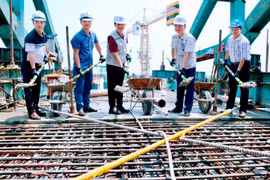 Hợp long cầu sông Chu - Góp phần hoàn thiện mạng lưới hạ tầng giao thông tỉnh Thanh Hóa