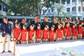 Triển lãm 'Những trận đánh nổi tiếng, những vị tướng tài danh': Nơi kết nối lịch sử và hiện tại, khơi dậy niềm tự hào dân tộc