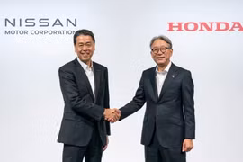 Honda và Nissan đàm phán sáp nhập để cạnh tranh trên thị trường toàn cầu
