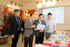 Hội Nhà báo Hải Dương tổ chức triển lãm mừng Đảng, mừng xuân và Hội báo xuân Giáp Thìn 2024