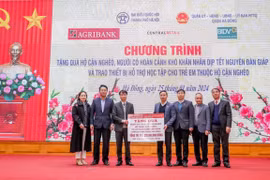 Agribank triển khai Chương trình chung tay vì người nghèo, đối tượng chính sách nhân dịp Xuân Giáp Thìn