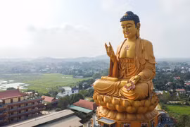 Đại tượng Phật lớn nhất Đông Nam Á ở Việt Nam bắt đầu đón khách chiêm bái