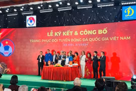 Trang phục ĐT bóng đá Việt Nam mang đậm bản sắc tinh thần Việt Nam