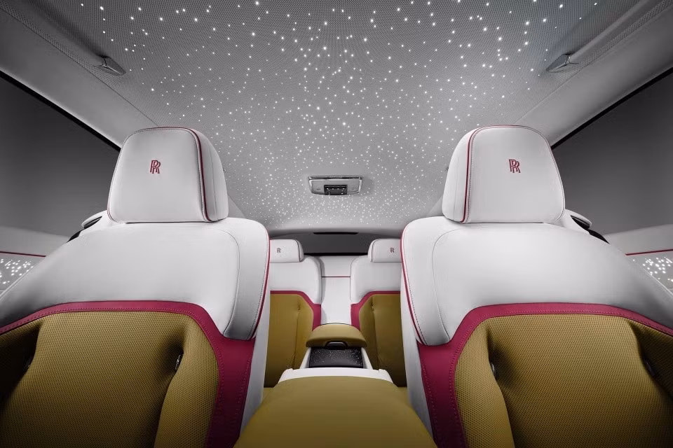 can canh xe dien sieu sang rolls royce spectre hinh 15