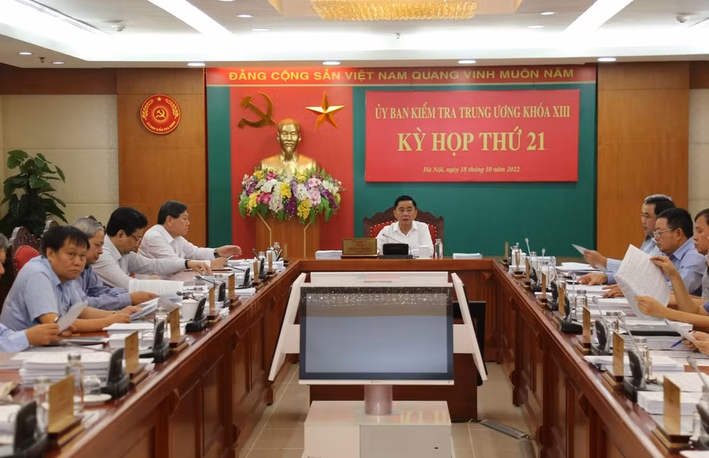 canh cao ong nguyen quang thuan nguyen chu tich vien han lam khoa hoc xa hoi viet nam hinh 1