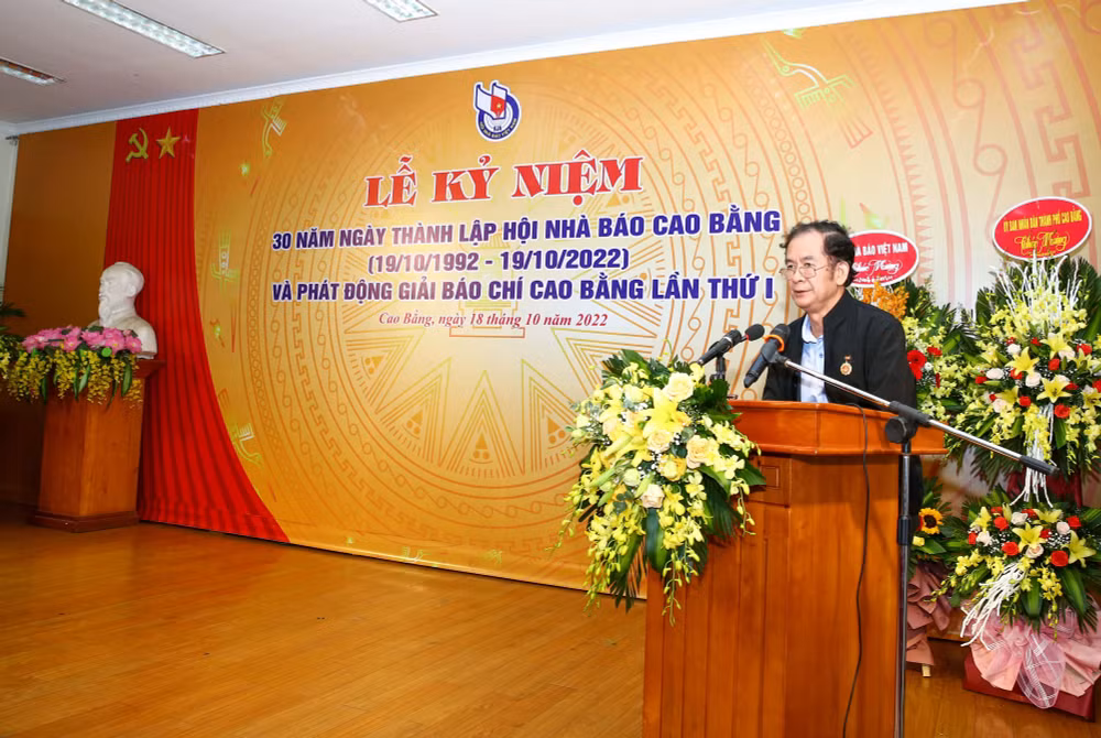neu duoc tai sinh toi van chon nghe bao hinh 1