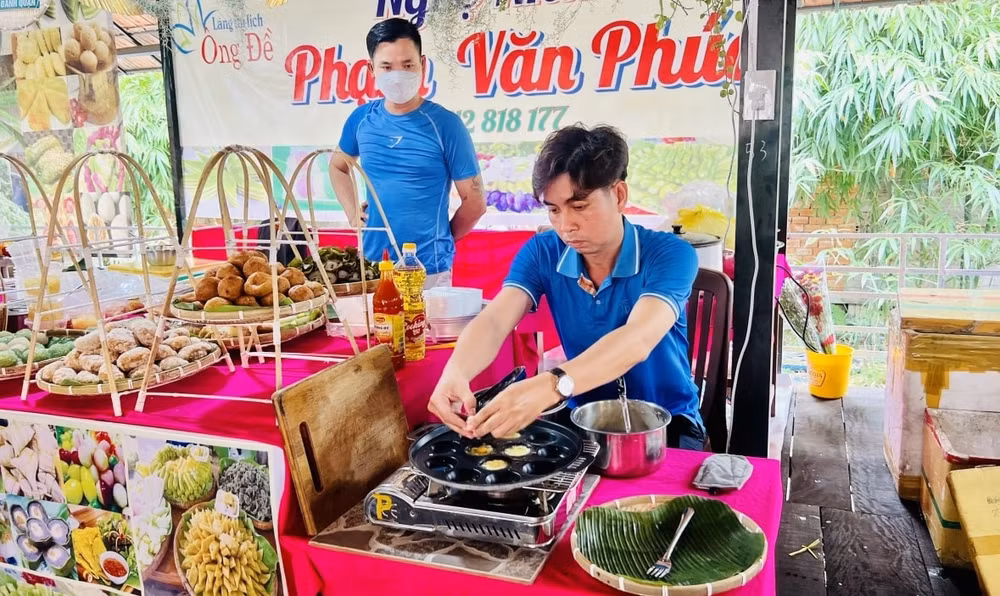 den lang du lich sinh thai ong de kham pha 1000 mon ngon hinh 6
