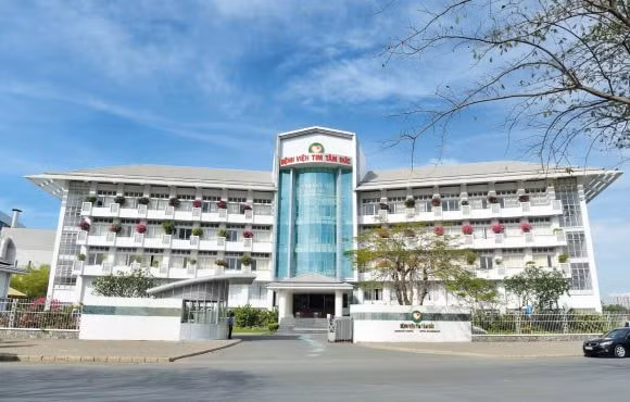 benh vien tim tam duc doanh thu mo rong chi phi cung doi len cao hinh 1