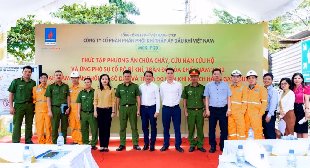cac don vi pv gas trien khai nhieu hoat dong tuyen truyen dam bao an ninh an toan pccc hinh 5
