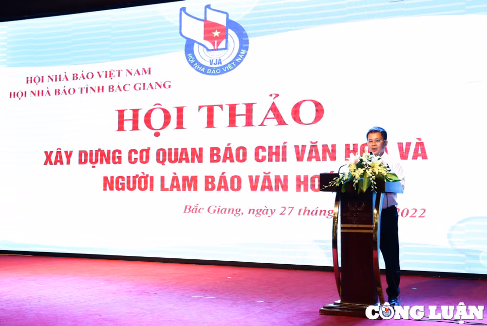 cung thoi bung len ngon lua thi dua lam that chuyen bien thuc chat hinh 7