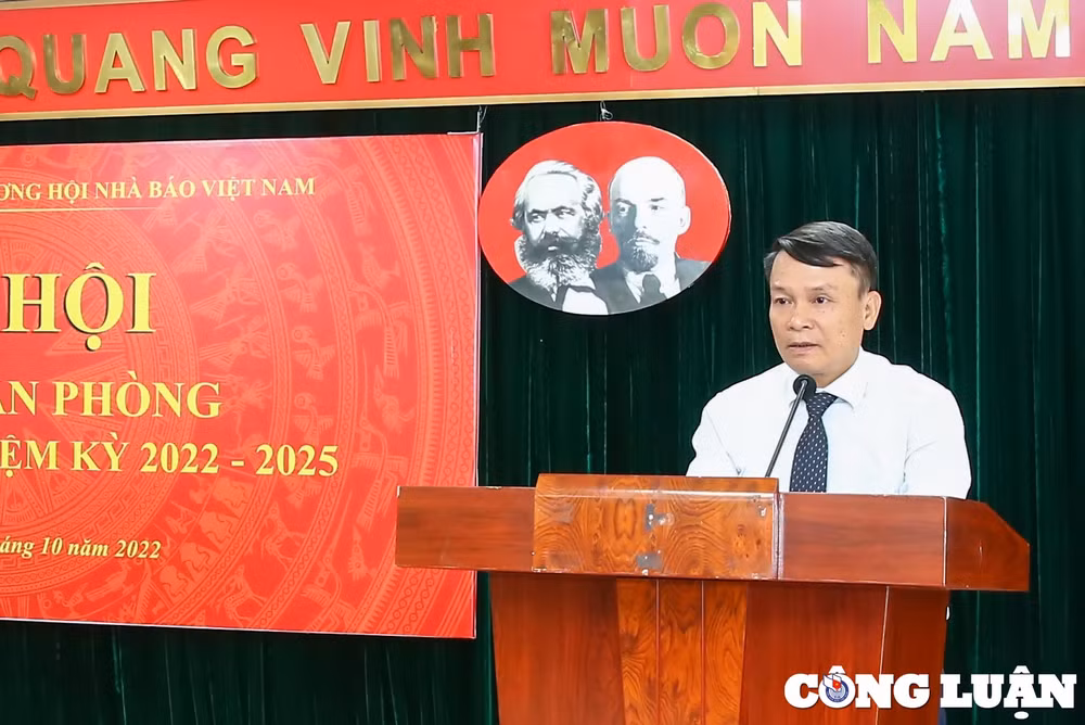 phat huy trach nhiem can bo dang vien hoan thanh cac nhiem vu duoc giao hinh 4