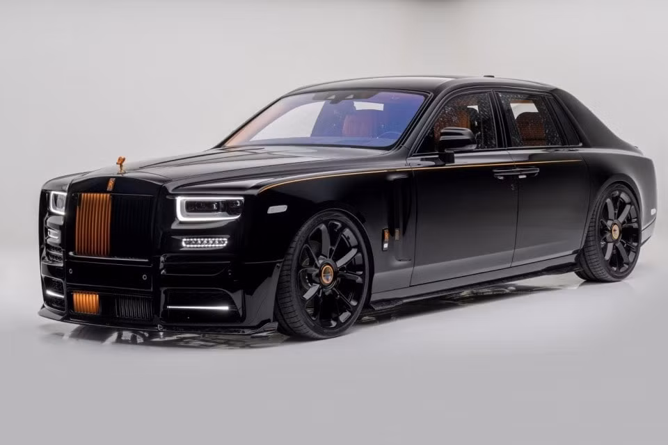 ban do cua rolls royce phantom duoc chao ban voi gia gan 1 trieu usd hinh 1