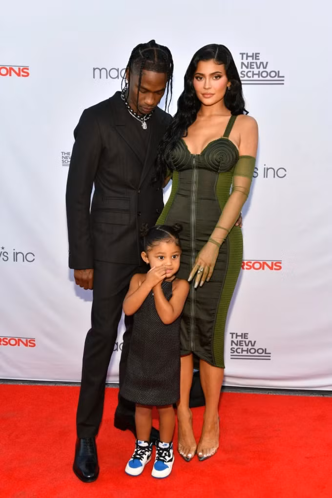 travis scott phu nhan ngoai tinh voi ban gai cu sau lung kylie jenner hinh 3