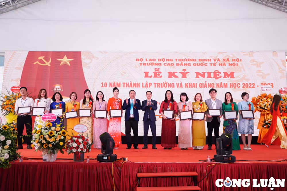truong cao dang quoc te ha noi hic ky niem 10 nam thanh lap va khai giang nam hoc hinh 2