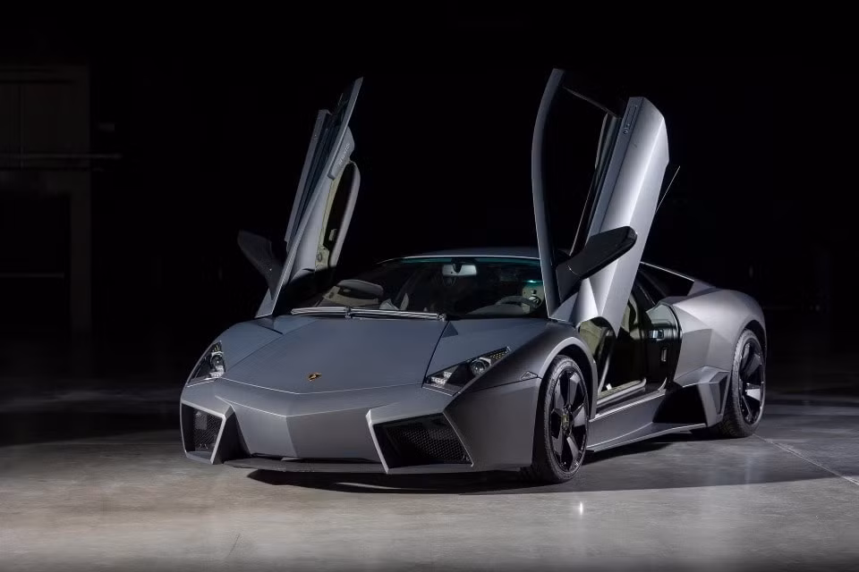 sieu pham lamborghini reventon duoc dau gia hinh 1