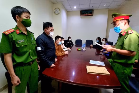 bat pho tong giam doc cong ty co phan dau tu phat trien nha da nang hinh 1