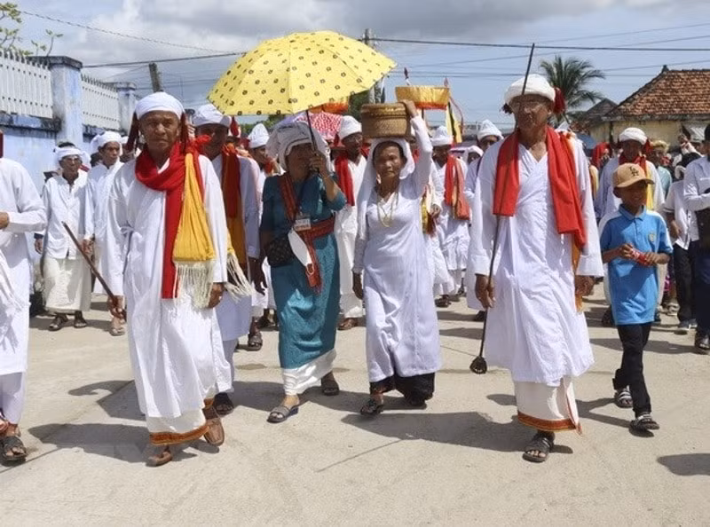 ron rang le hoi kate 2022 cua dong bao cham ninh thuan hinh 1