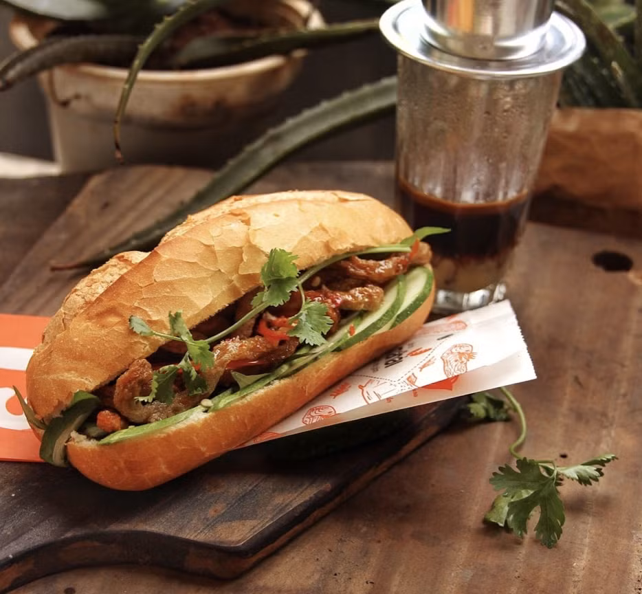 hai trieu dong mo xe banh mi chang trai ban duoc 1 trieu o thang sau 9 nam khoi nghiep hinh 3