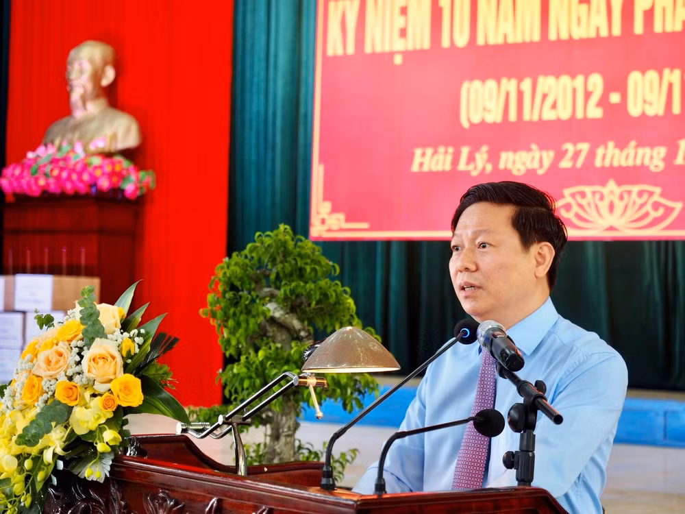 mit tinh ky niem 10 nam ngay phap luat viet nam hinh 3