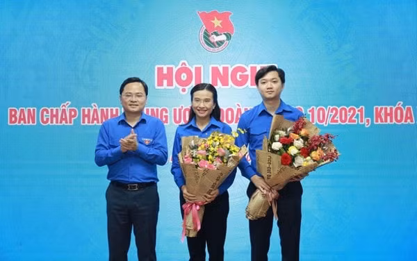 trung uong doan co hai tan bi thu hinh 1