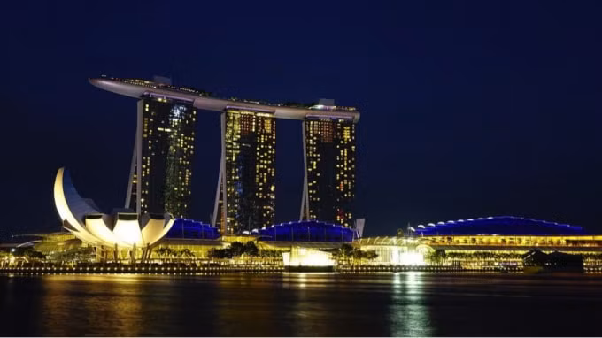 nhieu hang dien singapore co nguy co dong cua do khung hoang nang luong toan cau hinh 1