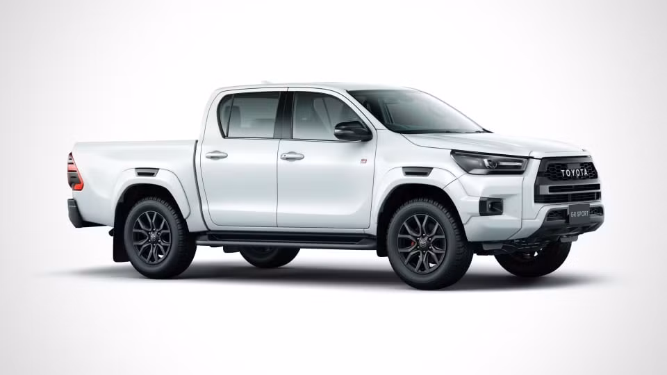 toyota hilux gr sport 2022 ra mat tai nhat ban gia ban 870 trieu dong hinh 2