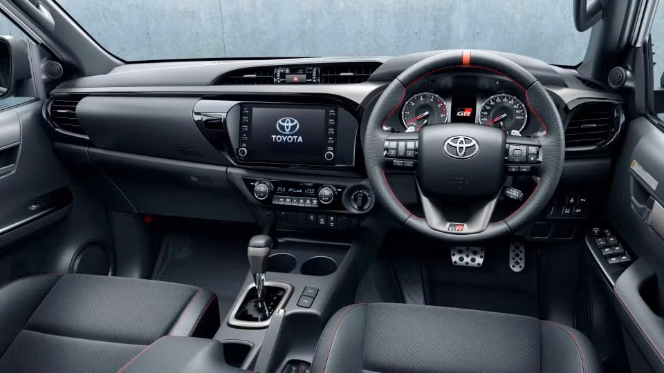 toyota hilux gr sport 2022 ra mat tai nhat ban gia ban 870 trieu dong hinh 5