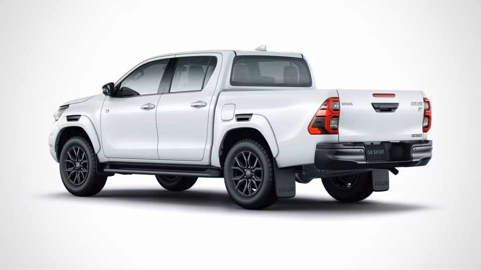 toyota hilux gr sport 2022 ra mat tai nhat ban gia ban 870 trieu dong hinh 9