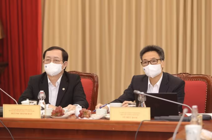 dong gop tham lang nhung het suc hieu qua cua cac nha khoa hoc trong cong tac phong chong covid 19 hinh 1