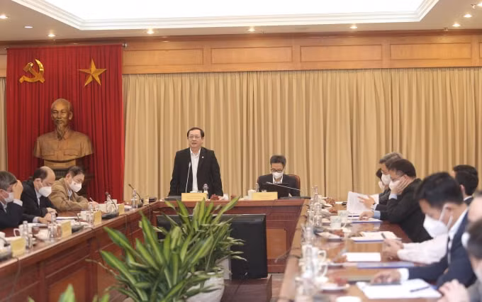 dong gop tham lang nhung het suc hieu qua cua cac nha khoa hoc trong cong tac phong chong covid 19 hinh 3