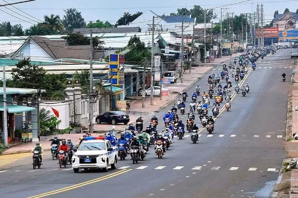 chuyen gia kinh te vu vinh phu phai an cu giu chan cong nhan dam bao cho san xuat hinh 1