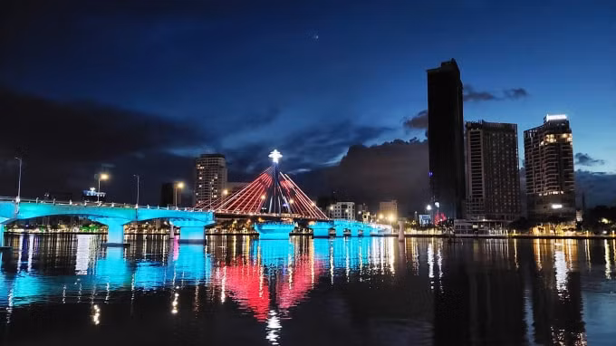 da nang se thi diem don khach quoc te tu thang 11 hinh 2