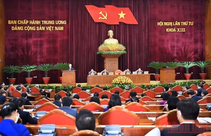 can bo cap chien luoc thap len va duy tri ngon lua ve phong chong tham nhung tieu cuc lang phi hinh 1