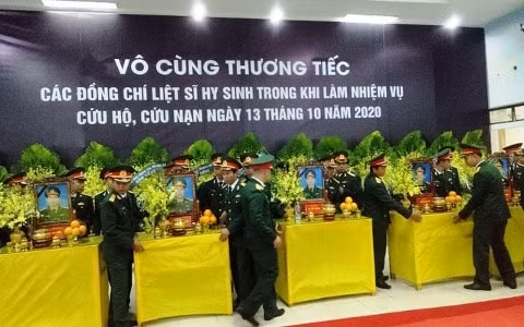 nguoi linh xung tran chong giac ngoai xam moi mang ten covid 19 hinh 3