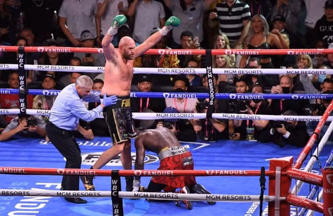 dam knock out deontay wilder tyson fury bao ve thanh cong dai wbc hang nang hinh 4