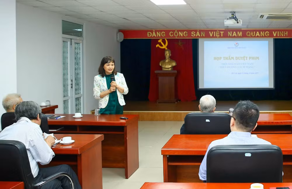 se som hoan thien va cho ra mat bo phim dau tien ve lich su hoi nha bao viet nam hinh 5