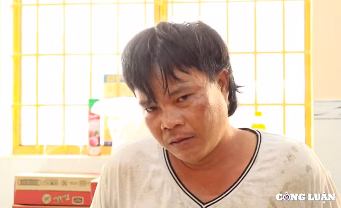 khoi to bat giam doi tuong dam 3 nguoi thuong vong o an giang hinh 2