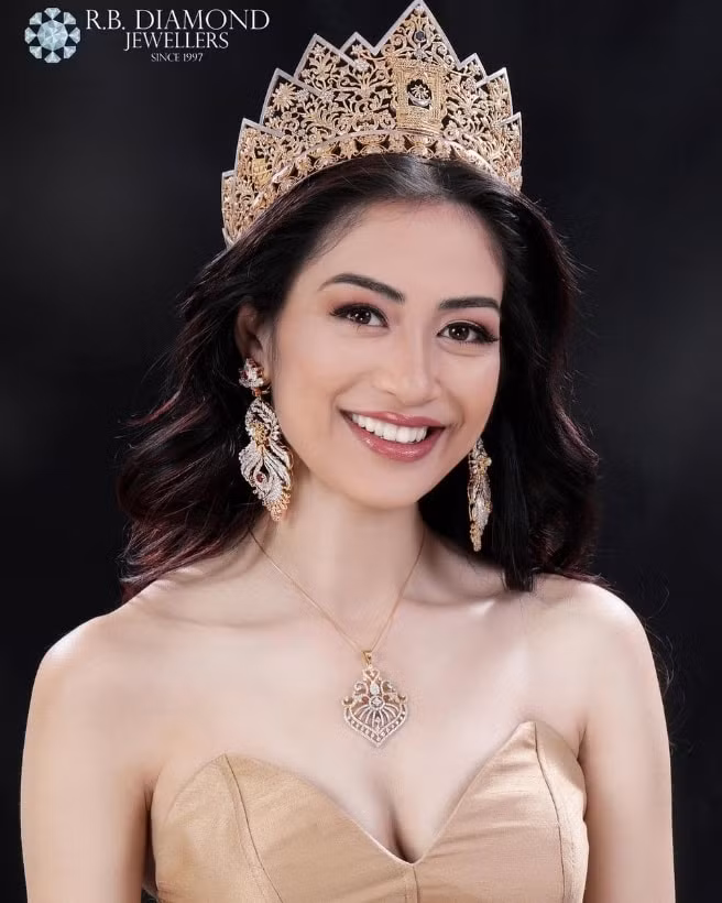 lo dien dan my nhan chau a tham du hoa hau the gioi 2021 hinh 8