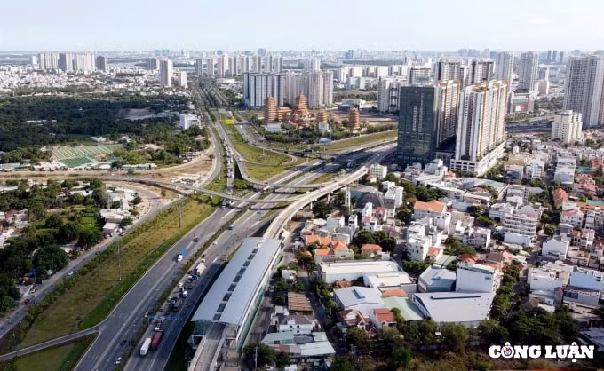 can canh hien trang 10 khu do thi doc tuyen metro so 1 ben thanh suoi tien tp hcm hinh 5