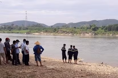 hoa binh phat hien thi the nam gioi troi dat tren song da hinh 1