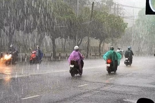 Dự báo thời tiết ngày 17/8: Miền Bắc có mưa lớn về chiều tối