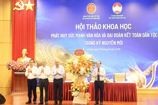 Đưa văn hóa thành sức mạnh tinh thần củng cố vững chắc khối đại đoàn kết toàn dân tộc