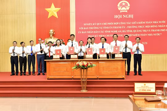 Kiểm toán Nhà nước ký kết quy chế phối hợp công tác với Nghệ An, Hà Tĩnh, Quảng Trị và TP Huế