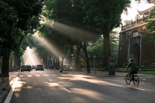 Dự báo thời tiết ngày 26/10: Hà Nội ngày nắng, mưa về đêm