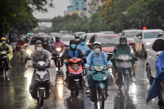 Dự báo thời tiết ngày 25/9: Cả nước mưa dông, Trung Bộ và Nam Bộ mưa lớn