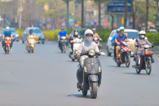 Dự báo thời tiết ngày 12/5: Trung Bộ nắng nóng diện rộng