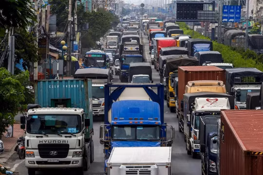 Miền Tây trước cuộc tái định hình lớn nhất nhiều thập kỷ